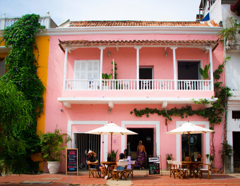 Casa Zahri Boutique Hostel