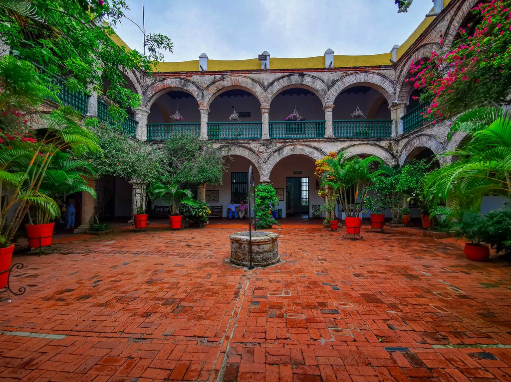 The outdoor area of Convento de la Popa in Cartagena, Colombia