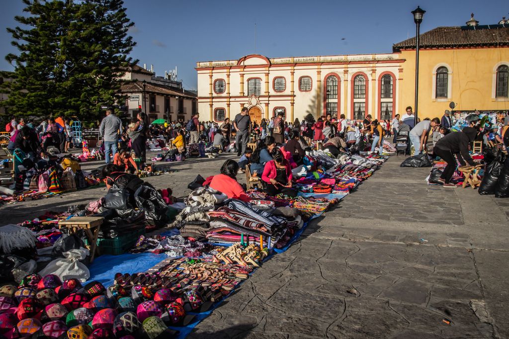 An outdoor indigenous market in Chiapas, Mexico
