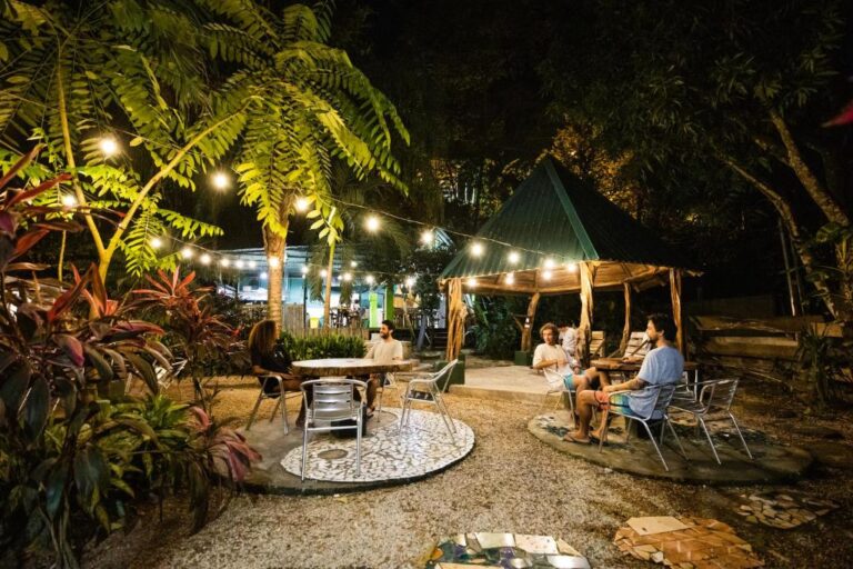 Pura Vida Mini Hostel