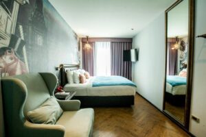 PlayHaus Thonglor Hotel